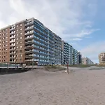 In Middelkerke, Views